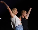 Jennifer Lawrence: 'Temo che il film con Amy Schumer esca censurato!'