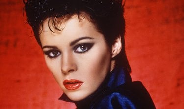 Un primo piano della cantante sheena easton