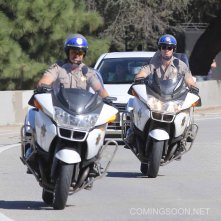 ChiPS: Michael Pena e Dax Shepard in azione
