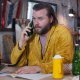 Deadbeat, fantasmi e risate per la serie tv che oggi debutta su Joi