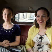 Brooklyn: Saoirse Ronan e Nora-Jane Noone in un'immagine del film