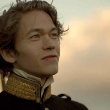 Gold Coast: un primo piano di Jakob Oftebro