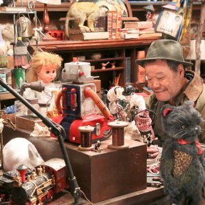 Love & Peace: Toshiyuki Nishida in una scena del film