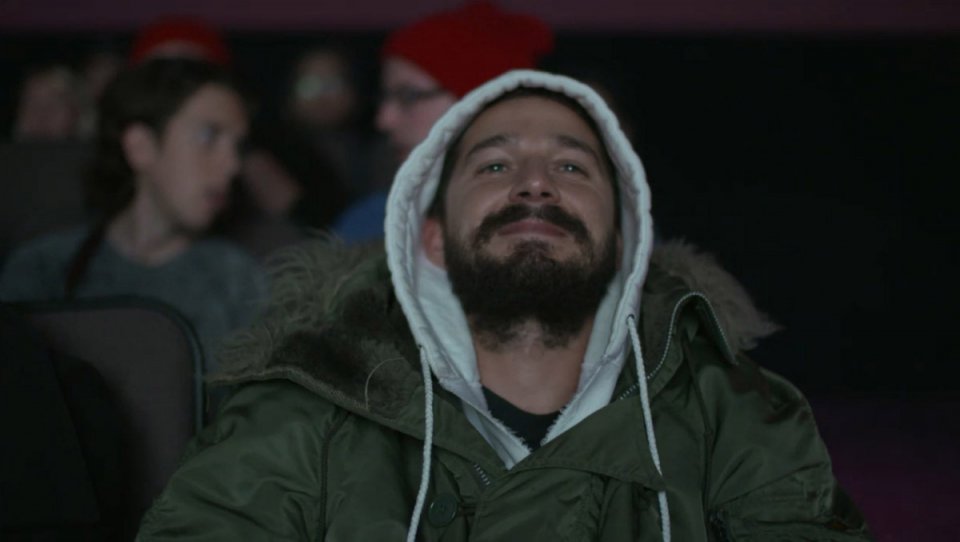 Shia LaBeouf durante la maratona di #ALLMYMOVIES