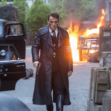 The Man In The High Castle: l'attore Rufus Sewell nel pilot della serie