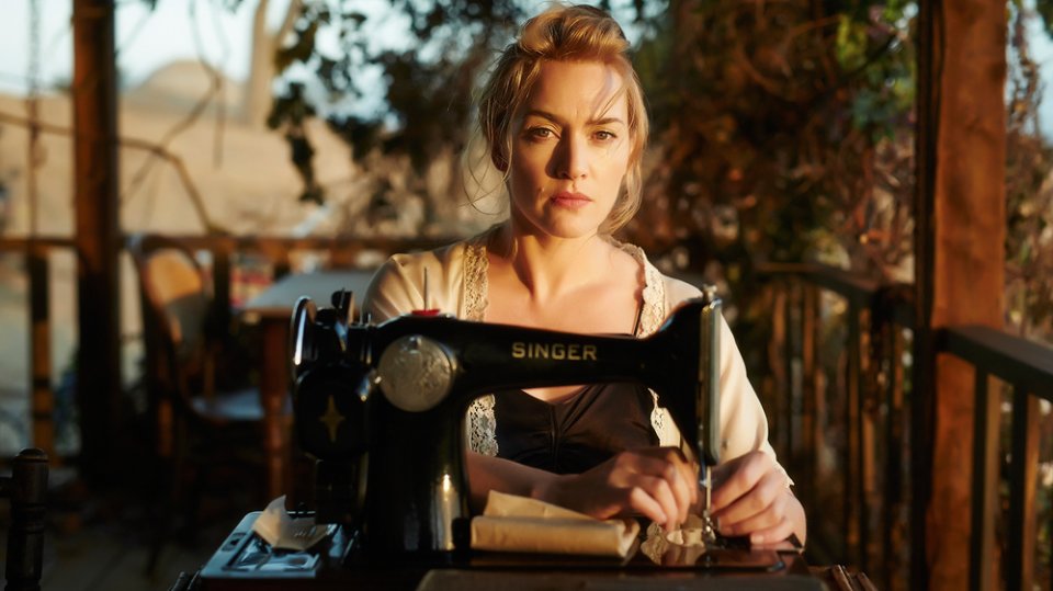 The Dressmaker: Kate Winslet in una bella immagine promozionale del film