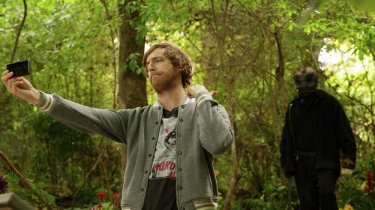 The Final Girls: Thomas Middleditch in una scena del film