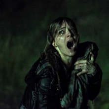 The Hallow: Bojana Novakovic in una scena del film horror