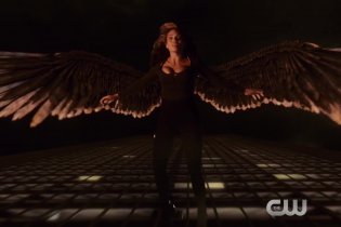 The Flash - Legends of Today Trailer