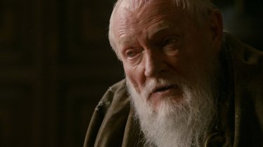 Julian Glover in una foto della serie Il trono di spade