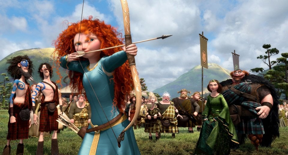 Ecco Merida l'eroina di Brave, nuovo atteso lungometraggio Pixar, in azione col suo arco