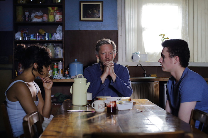 Iona: Ruth Negga, Douglas Henshall e Ben Gallagher