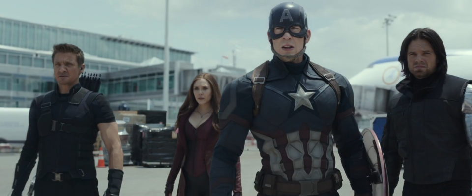 Captain America: Civil War, Cap e la sua squadra nel primo trailer del film Marvel