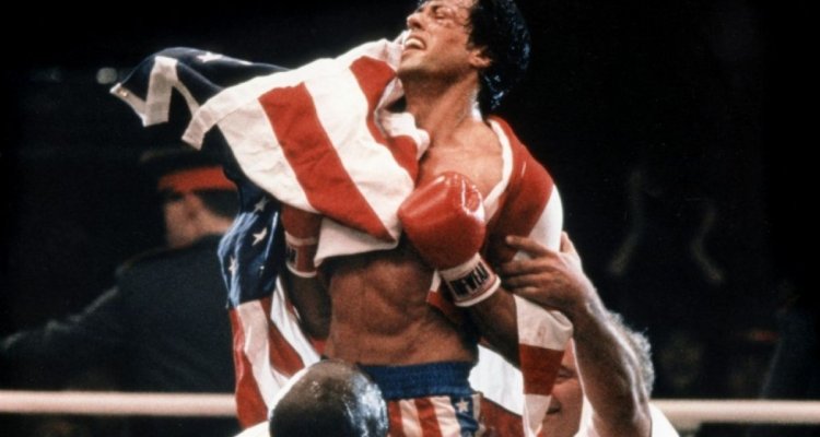 Rocky Vs Drago Director's Cut Blu Ray Rocky IV: Sylvester Stallone svela il poster del Director's Cut