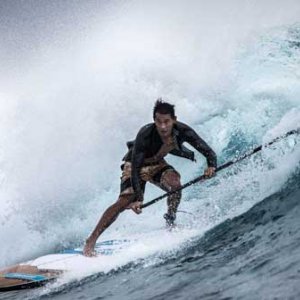 Don't Crack Under Pressure: un surfista in azione in un'immagine del film