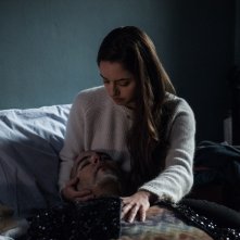 Un posto sicuro: Matilde Gioli e Marco D'Amore in una scena del film