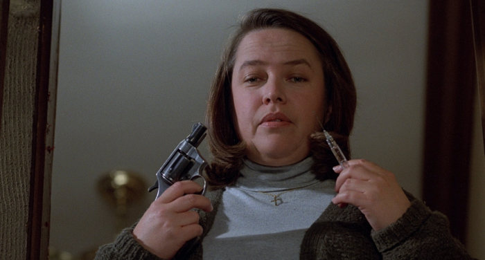 Misery, Kathy Bates rimprovera Rob Reiner: 'Perché non mi hai fatto tagliare il piede di James Caan?'