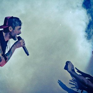 Gli Immortali: Jovanotti delizia il suo pubblico