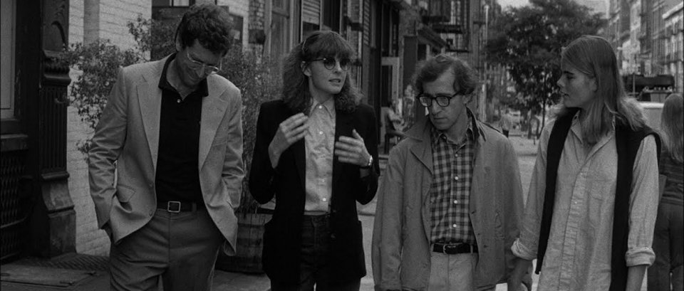 Manhattan: in scena Diane Keaton, Woody Allen e Mariel Hemingway