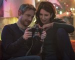 Whiskey Tango Foxtrot: un nuovo trailer del film con Tina Fey