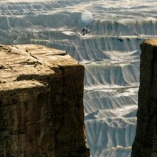 Point Break: una spettacolare scena d'azione del film