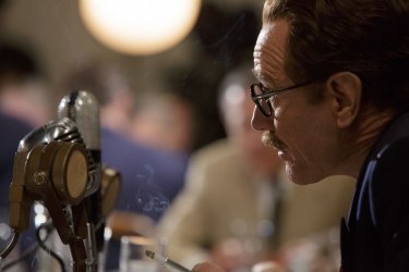 L'ultima parola - La vera storia di Dalton Trumbo: Bryan Cranston in una scena del film