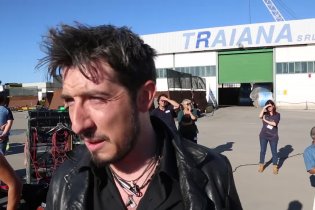 Natale Col Boss - Featurette esclusiva 'Paolo Ruffini VS Harvey Keitel'