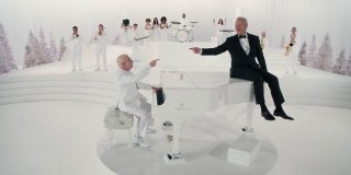 A Very Murray Christmas: Paul Schaffer e Bill Murray al pianoforte