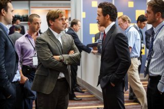La grande scommessa: Ryan Gosling e Steve Carell in una scena del film