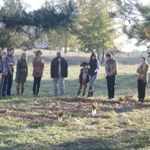 The Walking Dead: una scena collettiva dell'episodio Il giustiziere