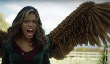 Arrow: l'attrice Ciara Renée è Hawkgirl in Legends of Yesterday