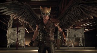 Arrow: Falk Hentschel è Hawkman in Legends of Yesterday