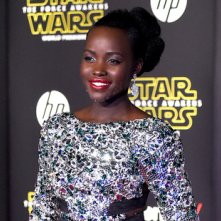 Star Wars: il risveglio della forza - Lupita Nyong'o alla premiere
