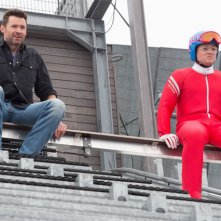 Eddie the Eagle: Hugh Jackman e Taron Egerton prima della gara