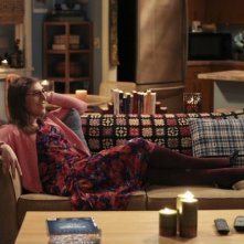 The Big Bang Theory: l'attrice Mayim Bialik interpreta Amy in The Opening Night Excitation