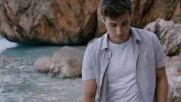 Tini - La Nuova Vita di Violetta - Teaser Trailer Italiano