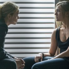 Homeland: le attrici Nina Hoss e Sarah Sokolovic in A False Glimmer