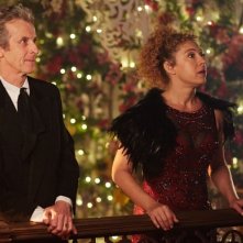 Doctor Who: Peter Capaldi e Alex Kingston in una foto dello speciale di Natale intitolato The Husbands of River Song