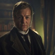 Sherlock - L'abominevole sposa: Rupert Graves in una scena dell'episodio tv speciale