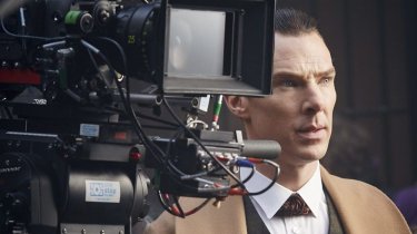 Sherlock - L'abominevole sposa: Benedit Cumberbatch in un'immagine dal set