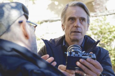 La corrispondenza: Jeremy Irons e, di spalle, Giuseppe Tornatore sul set del film