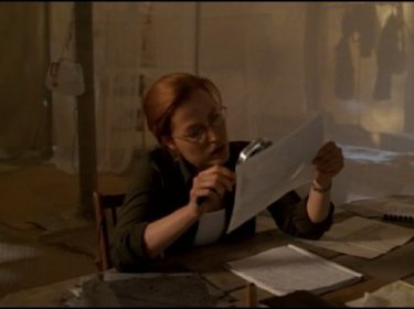 X-Files: Gillian Anderson in una scena de La sesta estinzione