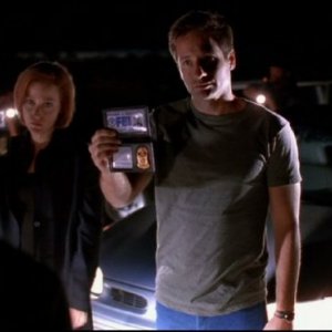X-Files: Mulder e Scully in Area 51