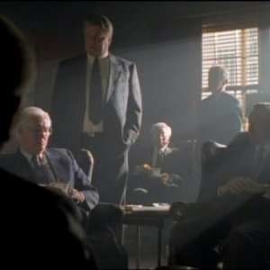 X-Files: una scena dell'episodio L'UFO degli abissi