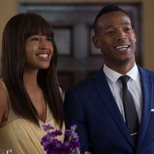 Cinquanta sbavature di nero: Kali Hawk con Marlon Wayans in una scena del film