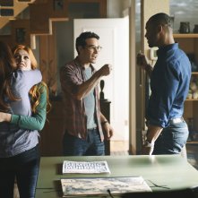 Shadowhunters: Maxim Roy, Katherine McNamara, Alberto Rosende e Isaiah Mustafa in The Mortal Cup