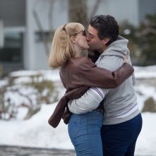 1981: un'indagine a New York, Oscar Isaac e Jessica Chastain si baciano in una scena del film