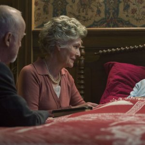 The Boy: Jim Norton e Diana Hardcastle con il bambolotto