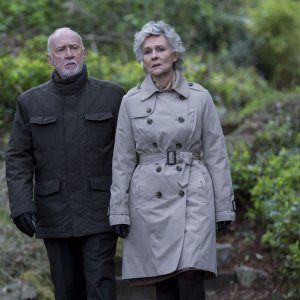 The Boy: Jim Norton e Diana Hardcastle in una scena del film