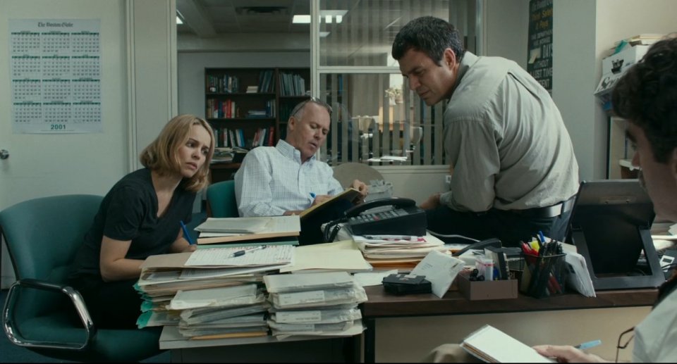 Il caso Spotlight: Rachel McAdams, Michael Keaton, Mark Ruffalo e Brian d'Arcy James in un momento del film